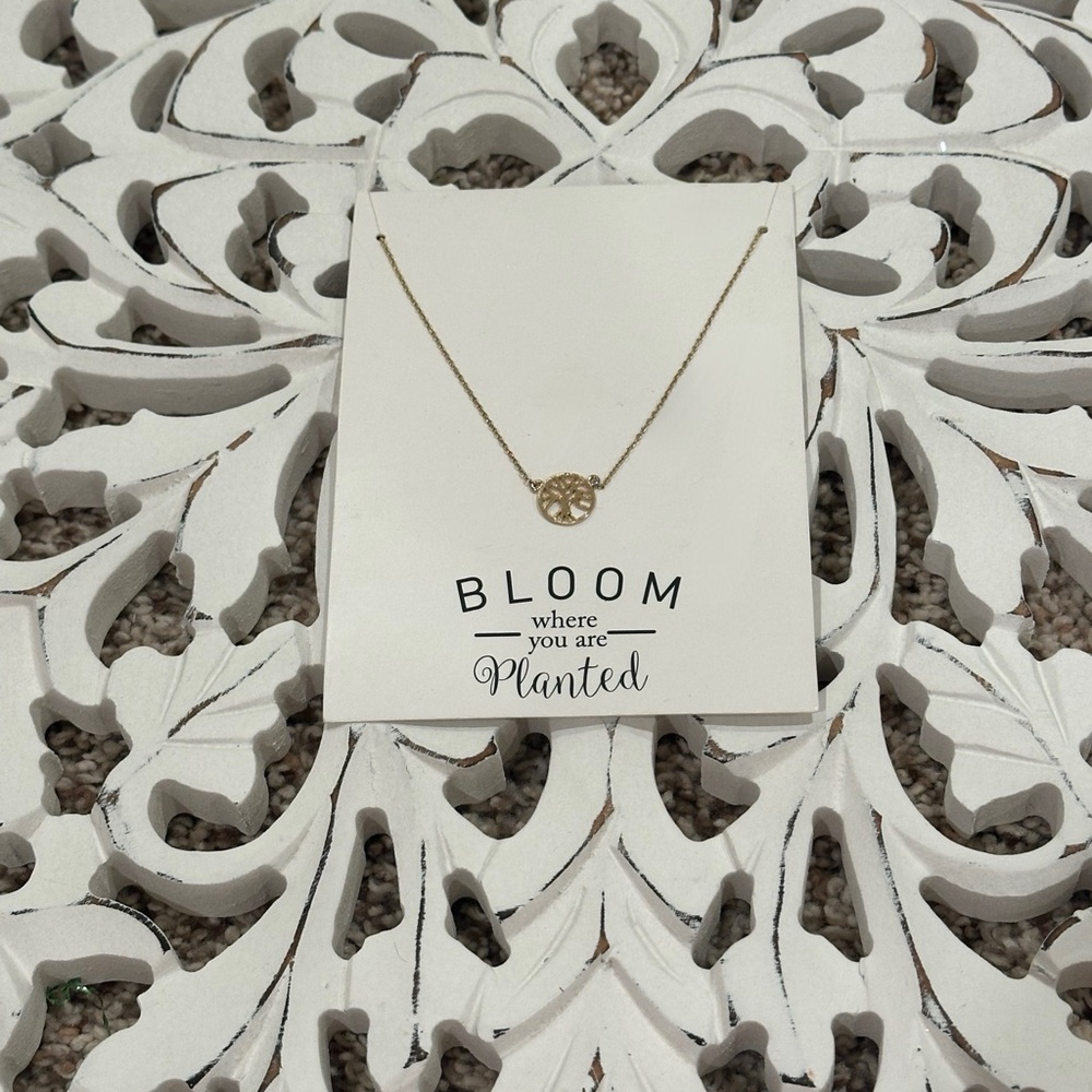 Bloom Where You Are Planted Gold Necklace NWT